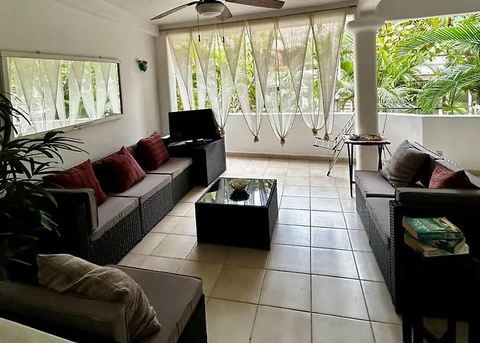 Casa Mara Beachfront Villa - Pool & Sunset Views